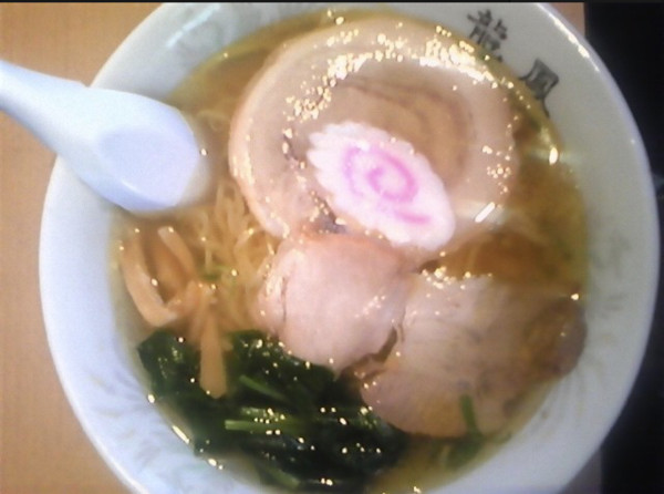 「黄金塩ラーメン」@新函館らーめん 龍鳳の写真