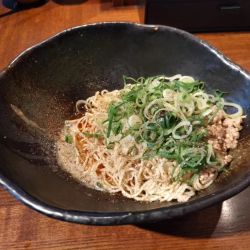 汁なし担担麺・３辛