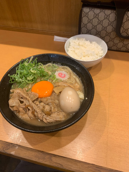 「肉玉そば」@肉玉蕎麦 おとど 北松戸総本山の写真