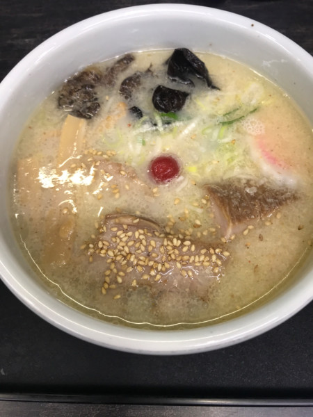 「しおラーメン」@らーめん 山頭火 旭川本店の写真