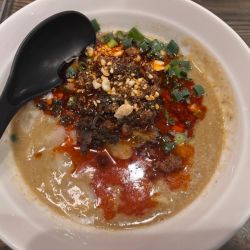 四川担々麺白ごま1,000円