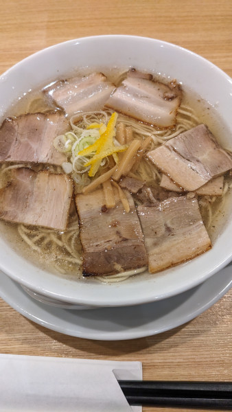 「中華そば（ゆず塩）」@つけ麺・中華そば 燦の写真