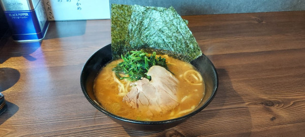 「ラーメン」@ラーメン 萩原家 藤沢店の写真