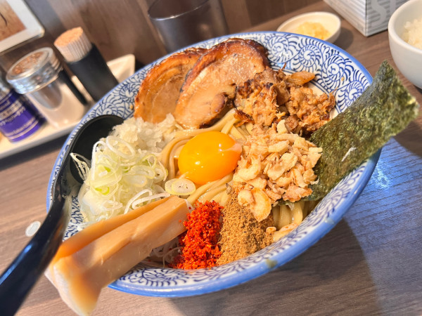 「【限定平打ち麺】まぜそば」@狼煙 〜NOROSHI〜の写真