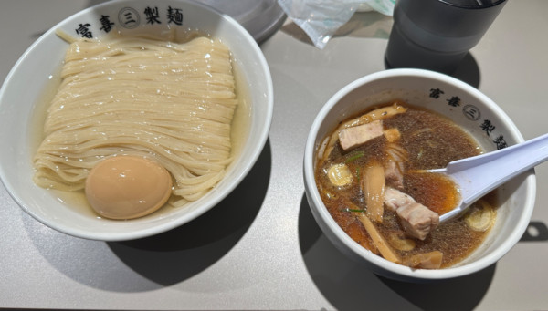 「昆布水つけ麺味玉」@富喜製麺研究所 六本木店の写真