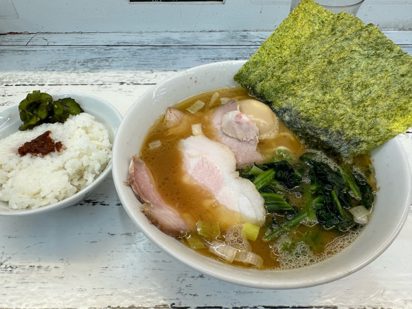 「特製らーめん並」@二代目 谷瀬家の写真