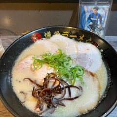 博多ラーメン つるの画像