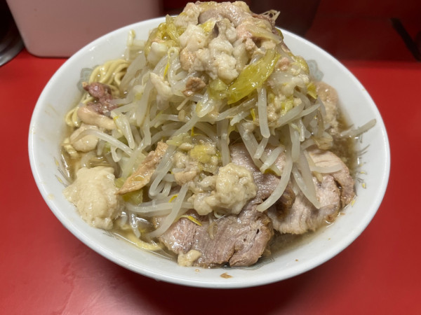 「小ラーメンカタカタヤサイアブラ」@ラーメン二郎 上野毛店の写真