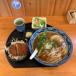 醤油らーめん ミニソースカツ丼1180