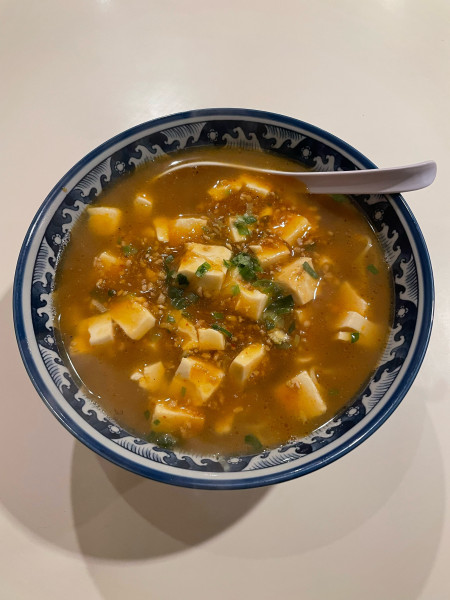 「麻婆ラーメン(680円)」@陽華飯店の写真