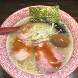 濃厚鶏白湯らーめん