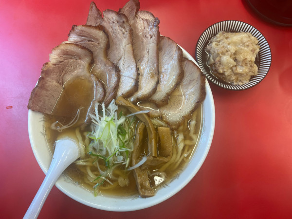 「チャーシューメン肉増し＋魅惑の肉脂」@一品香 小山の写真
