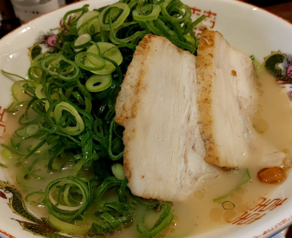 「ねぎラーメン（940円）」@久留米ラーメン 福ヤ 南越谷店の写真