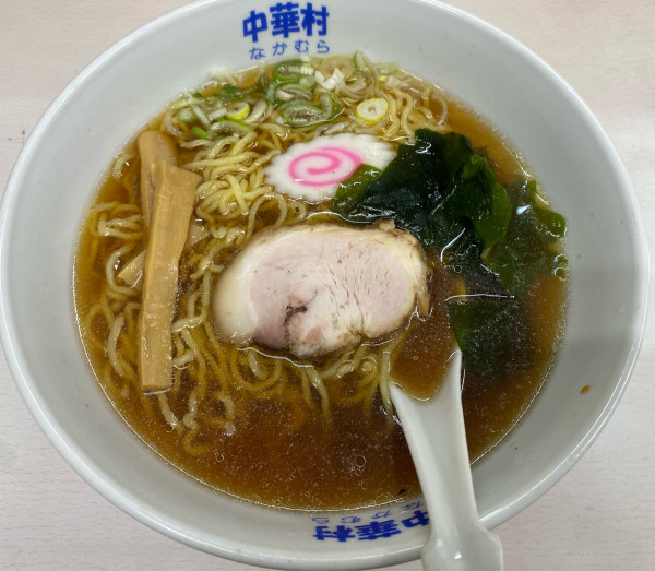 「ラーメン半チャーハン　800円」@ラーメン中華村の写真