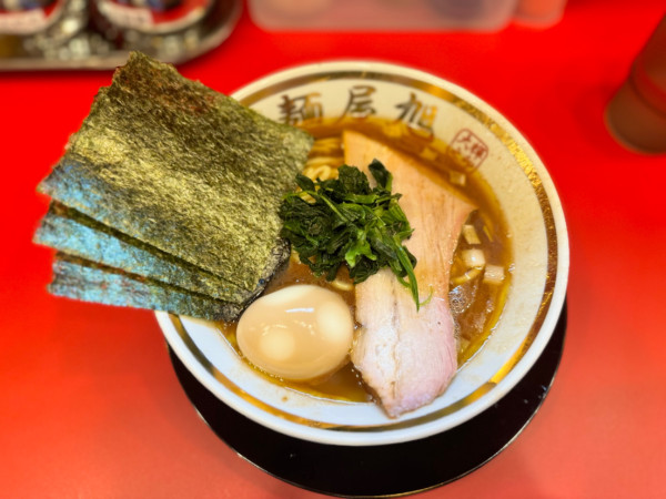 「ラーメン(並)麺硬め850円＋無料玉子」@大輝家直系 麺屋 旭の写真