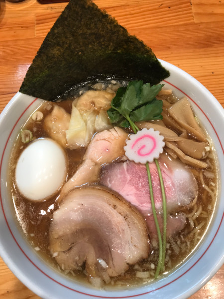 「特製中華そば」@麺笑 コムギの夢の写真