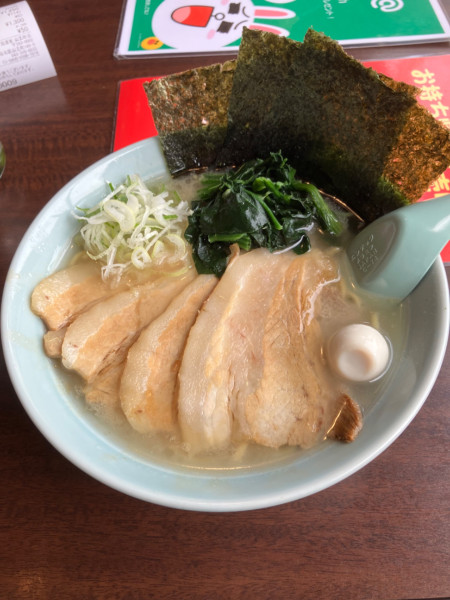 「濃厚豚骨チャーシュー麺　ライス✖️3」@横濱家系らーめん 喜濱家 山王町店の写真