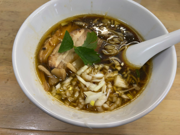 「竹岡濃口らーめん」@めん処 麒麟児 KIRINJIの写真