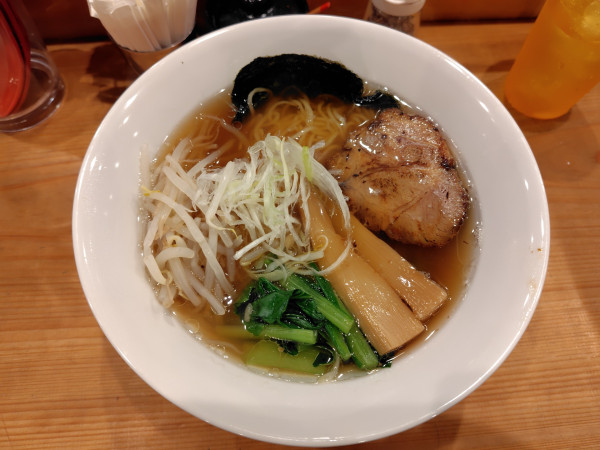 「極み醤油麺800円」@藤喜の写真