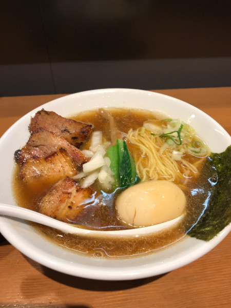 「特製中華そば（中盛）」@つけめん小半の写真