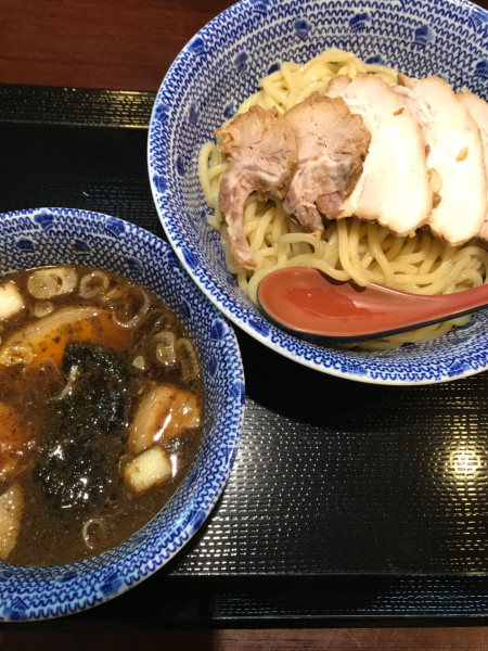 「チャーシューワンタンつけ蕎麦」@中華蕎麦 金魚の写真