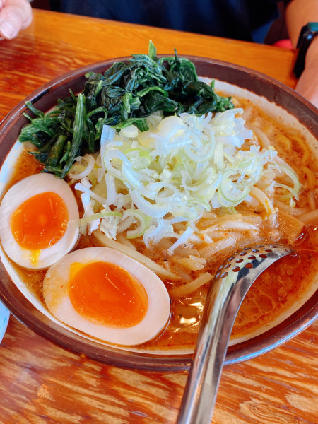 「味噌らーめん　ほうれん草、タマゴ」@横浜らーめん 吉田家の写真