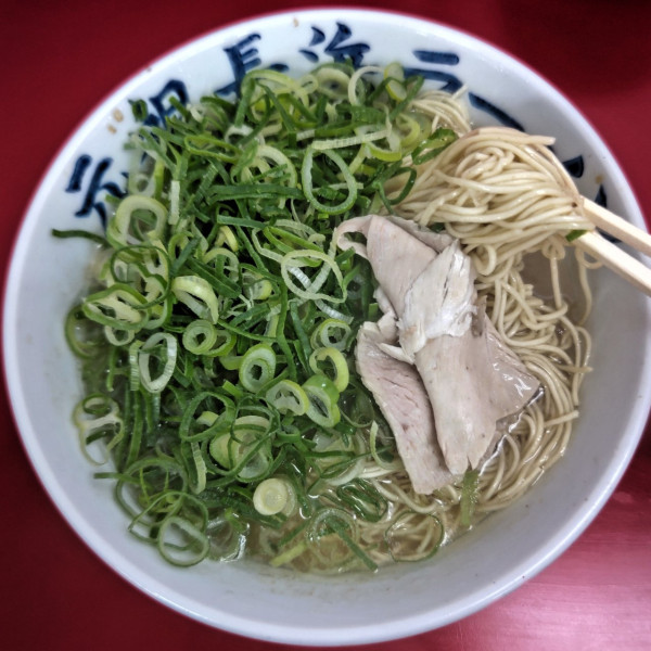 「ラーメン(500)、ネギ盛り(100円)」@元祖ラーメン博多元長の写真