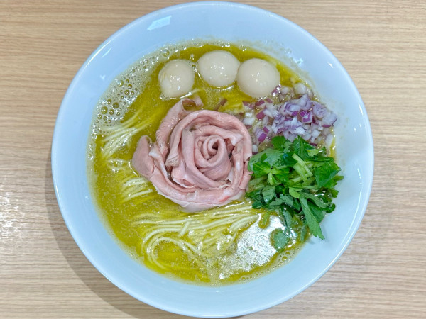「★<春季限定>ホタテとあさりの貝出汁ラーメン🍜¥1,200」@La Maison du Ramen ビスクの写真