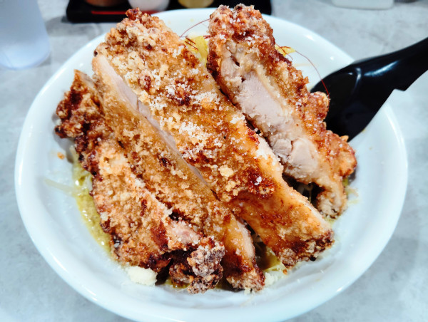 「カレーDX」@旨辛ラーメン表裏 高田馬場店の写真