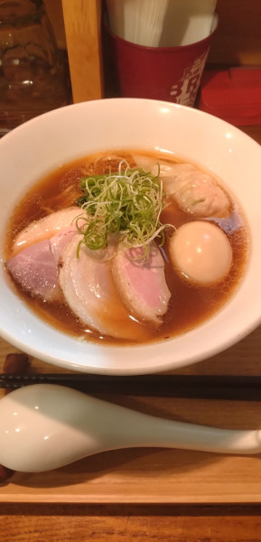 「特しょうゆらぁめん」@たかのちゅめの写真