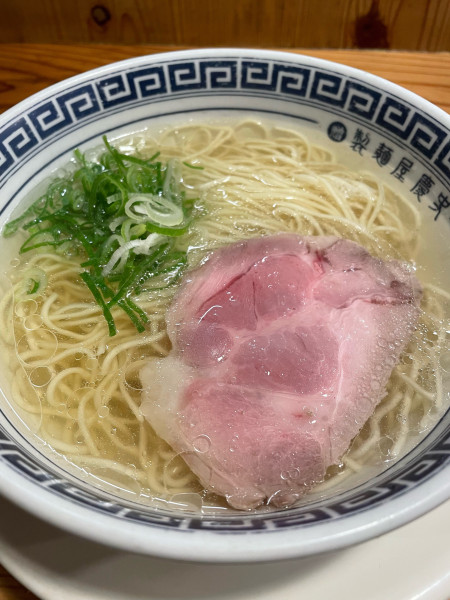 「あっさり朝ラーメン」@博多屋台一幸舎 博多一番街店の写真