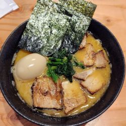 ふじつね焼豚ラーメン