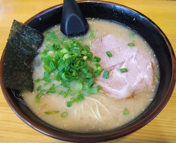「半チャーハン ラーメンセット 880円」@博多ラーメン 長浜や 平和島店の写真