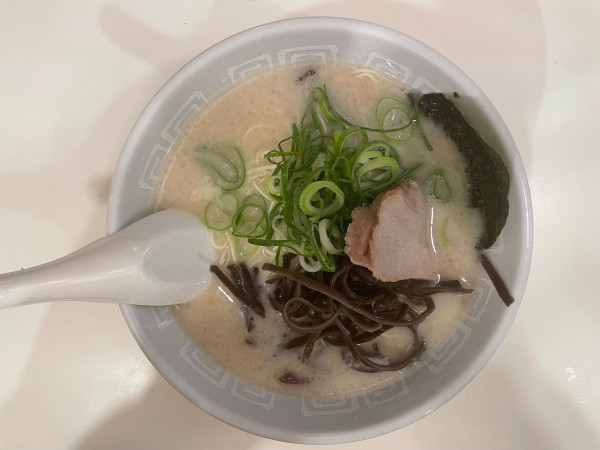 「ラーメン」@博多天神 新宿東口駅前店の写真