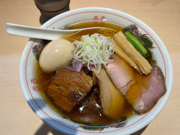 「味玉チャーシュー中華そば」@中華そば 須紗の写真