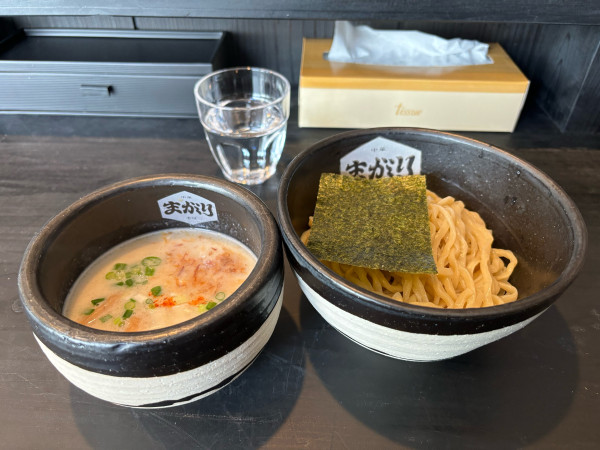 「つけ麺　(並) 1000円」@らあ麺×つけ麺専門店 まがりの写真