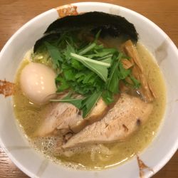 特製塩らーめん