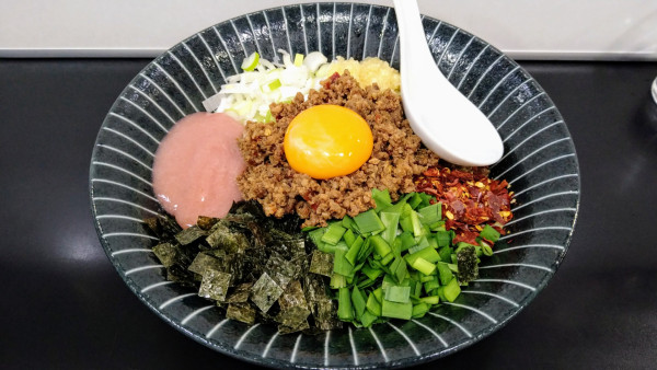 「【限定】桃台湾まぜそば(追い飯付き)」@自家製麺SHINの写真