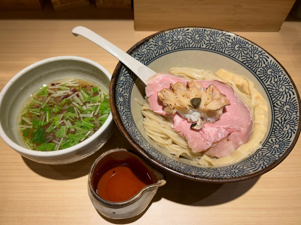 「厳選ずわい蟹つけめん」@鴨と蟹 中華そば 猿 調布南口店の写真