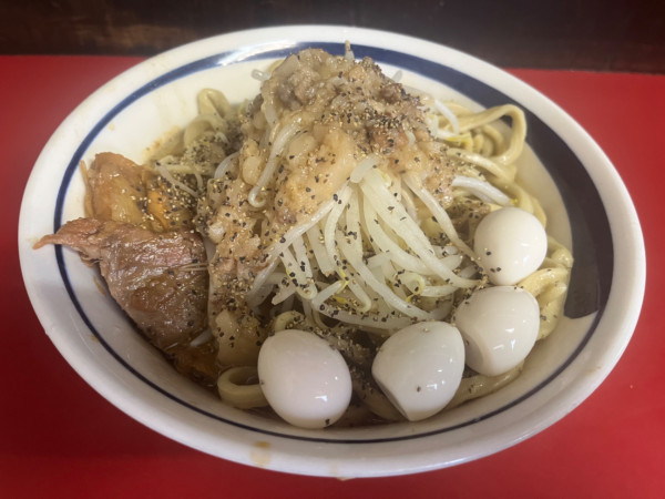 「小ラーメンうずらあぶら」@蓮爾 登戸店の写真