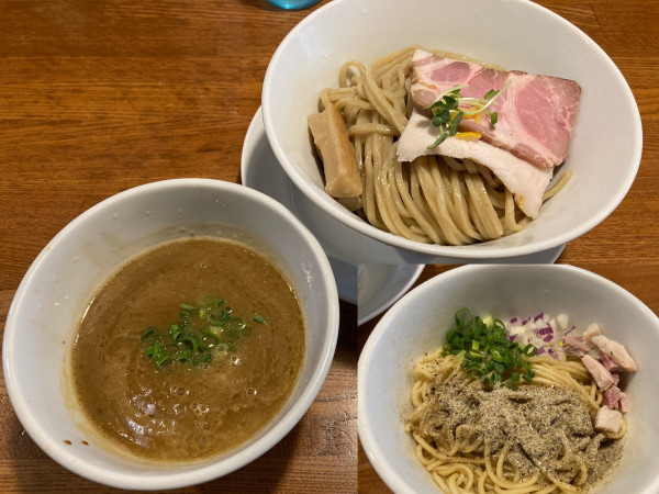「濃厚つけ麺(中盛)¥900 煮干し和え玉¥200」@麺屋 藤むらの写真