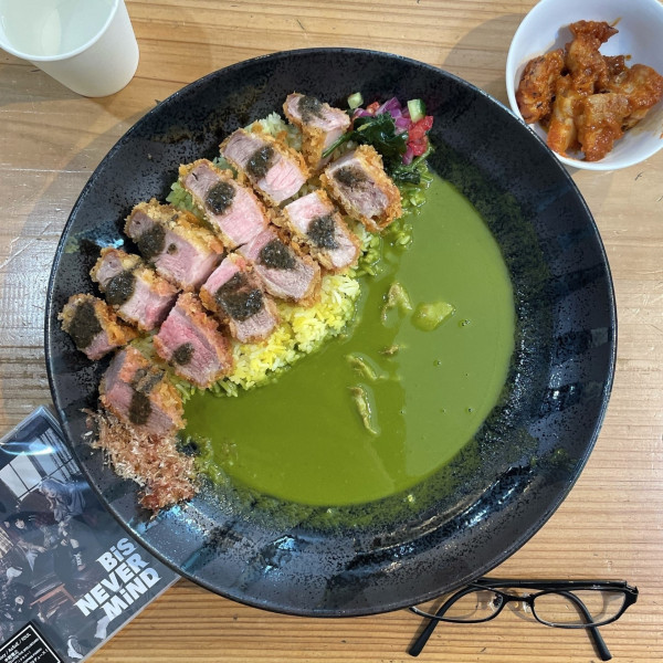 「グリーンカツカレー（岩中豚）」@WACCAの写真