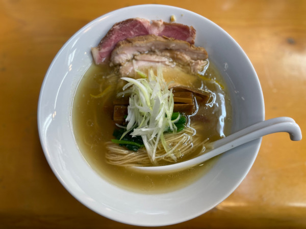 「【限定】地鶏柚子塩そば ¥1050」@中華そば 喜富の写真