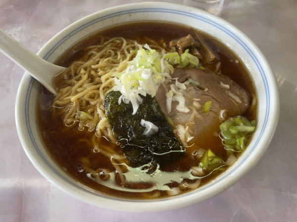 「大盛らーめん（240g）・半チャーハン」@来集軒 久下店の写真