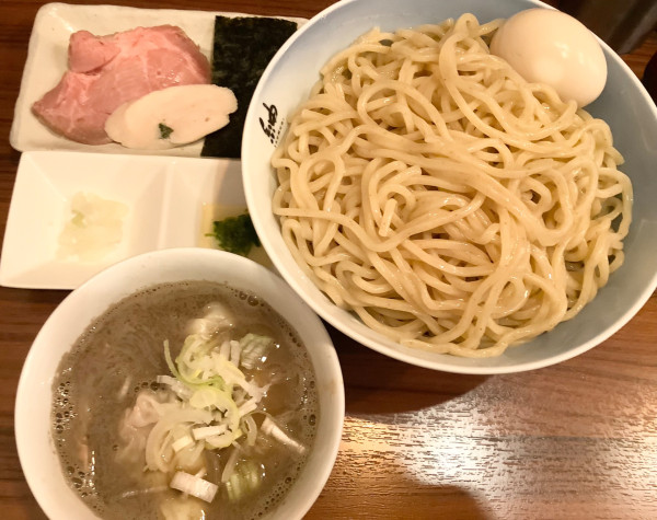 「[限定]濃厚煮干つけ麺　大盛＋特製」@紬生の写真