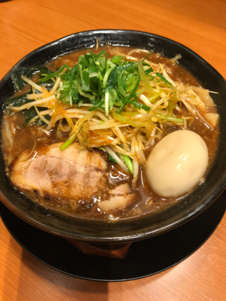 「米丸特製味噌」@焙煎味噌ラーメン 寿宝丸の写真