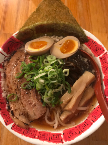 「八頭龍ラーメン＋煮玉子のせ」@麺屋 八頭龍 戸田店の写真