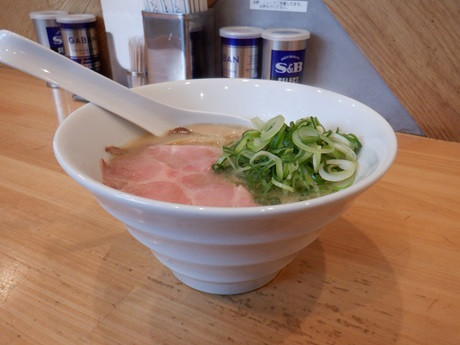 「鶏白湯らーめん」@鶏白湯 白の写真