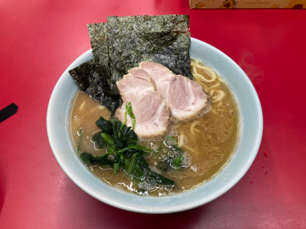 「らーめん並」@家系らーめん 武将家の写真