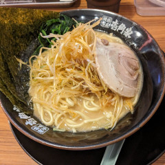 横浜家系ラーメン 壱角家 新宿歌舞伎町一番街店の画像